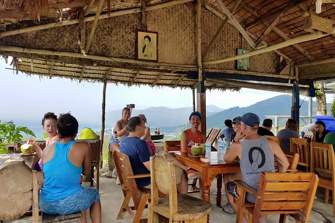 Big Buddha Jungle Trekking and Temple tour with Lunch - Lunch at WeCafe and the healthy organic angle