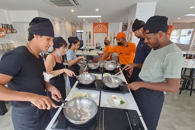 Express Thai Cooking Class in Phuket - Green Curry: the technique that makes Thai curry feel effortless