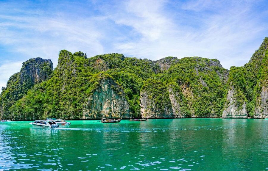 From Phuket: Phi Phi, Maya Bay, & Khai Islands Premium Trip - The Phuket morning run: pickup timing and the speedboat reality