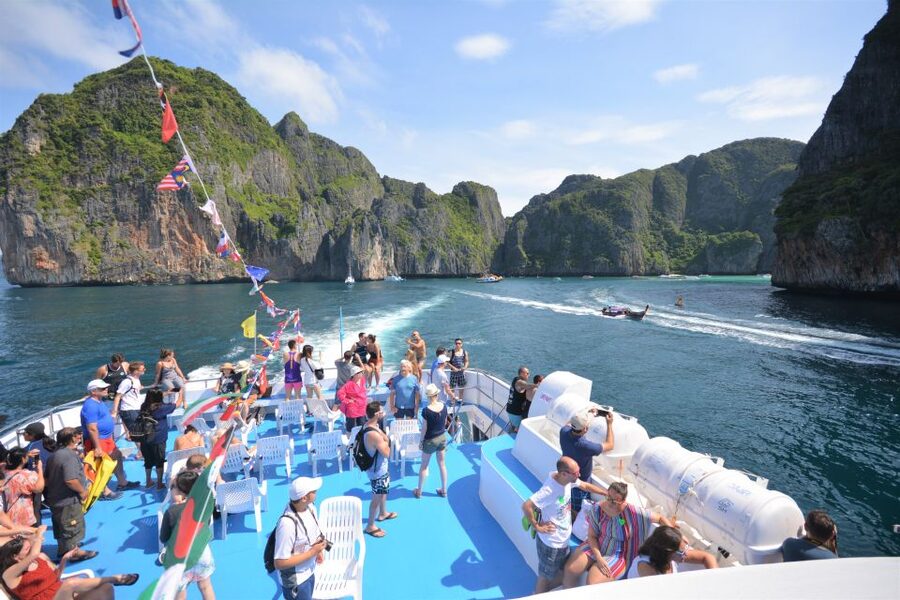 From Phuket: Snorkeling Ferry Cruise to Phi Phi Islands - Back to Phuket at 4:30: Plan for Sleep and Sunburn
