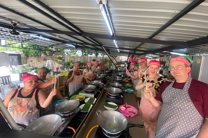 Half day Thai cooking Class + Market tour+Garden tour - Practical tips to make your day smoother