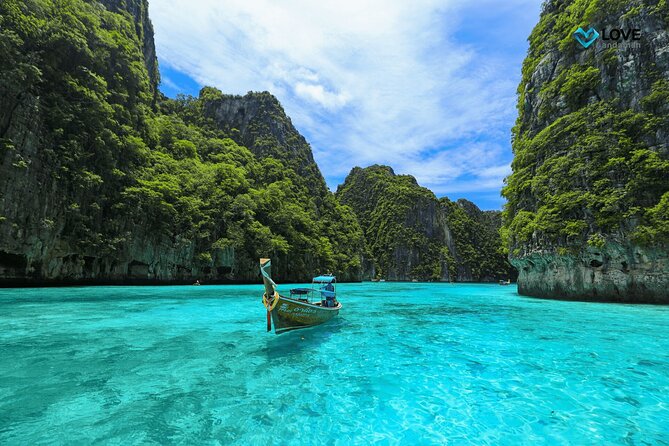 Hype Yacht : VIP Tour Phi Phi Island & Maya Bay from Phuket - Price and value: $277 for a full day with transfers and snorkeling