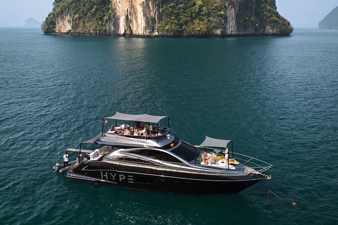 Hype Yacht : VIP Tour Phi Phi Island & Maya Bay from Phuket - Ko Phi Phi Lee and Pi Lay Lagoon: the short swim break you can actually enjoy
