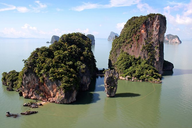 James Bond Island Adventure: Speedboat & Canoe Expedition - Hong Island beach time: a calmer break in a busy day
