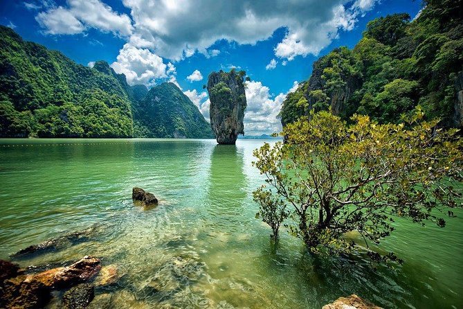 James Bond Island Day Tour by Longtail Boat - Koh Panyee lunch in a Muslim fishing village: more than a meal stop