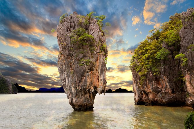 Phang Nga Bay Day Trip from Phuket by Speedboat - Guide quality and the small-group difference