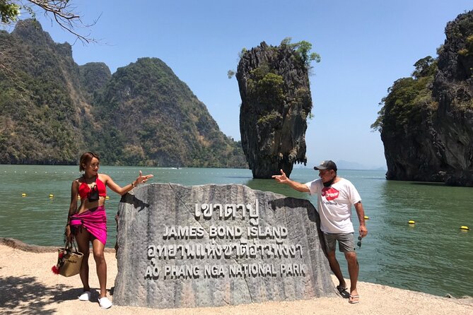 Phang Nga Bay Private Bioluminescence and Sea Canoeing Tour - Ko Hong by sea canoe: why paddling makes the lagoons feel close