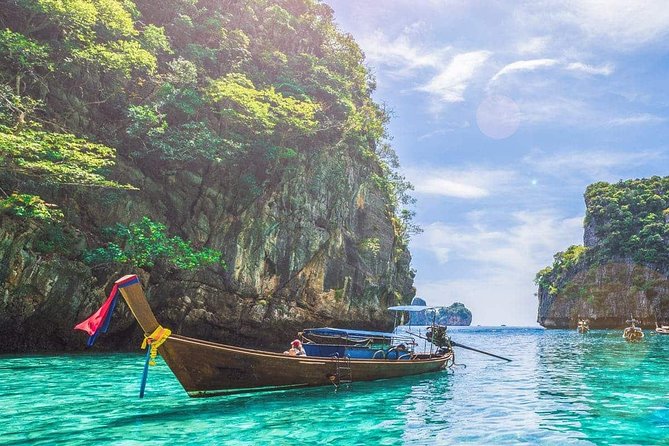 Phi Phi Island Big Boat Tour – Snorkeling, Beaches & Scenic Views - Phi Phi Don Beach Time and the Lunch Break That Actually Feels Like a Break