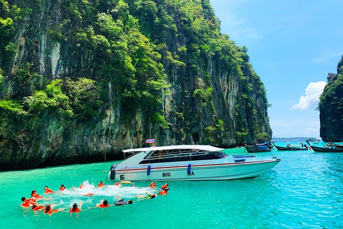 Phi Phi Islands Speedboat Day Trip from Phuket with Lunch - Maya Bay, the crowd factor, and how stop limits shape your photos