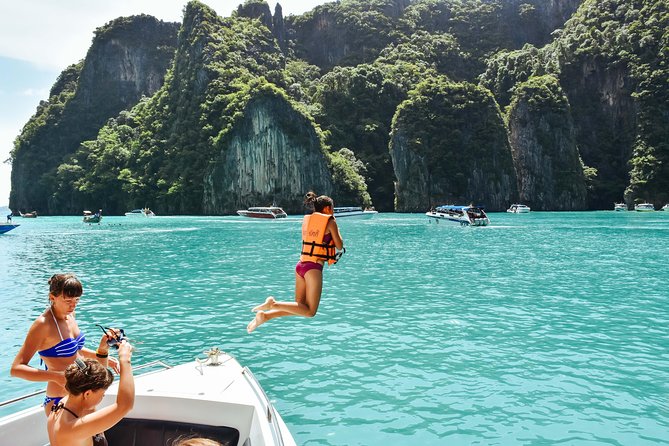 Phi Phi Islands Speedboat Day Trip from Phuket with Lunch - The speedboat ride reality: comfort, seasickness, and how to plan for a long day