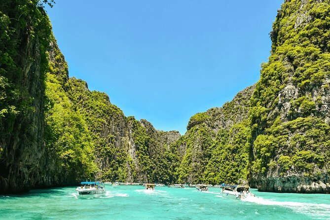 Phi Phi Islands Speedboat Day Trip from Phuket with Lunch - Phuket pickup to Rassada Pier check-in, what your morning really feels like