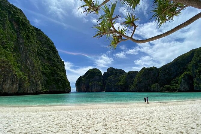Phi Phi - Khai/Bamboo Islands Tour with Lunch by Speed Catamaran - Khai Nok Island: sand, sun, and the calm-water finish