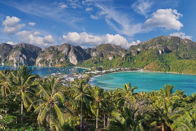 Phi Phi , Khai & Maya : Unforgettable Island Hopping by Speedboat - Phi Phi Don lunch and snorkeling rhythm that helps your stomach