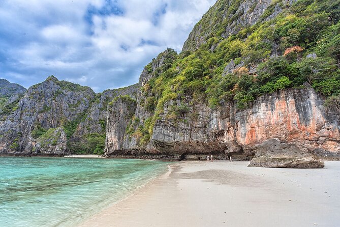 Phi Phi, Maya Bay, & Khai Islands Premium Trip from Phuket - Getting on the boat: pickup, marina timing, and group size