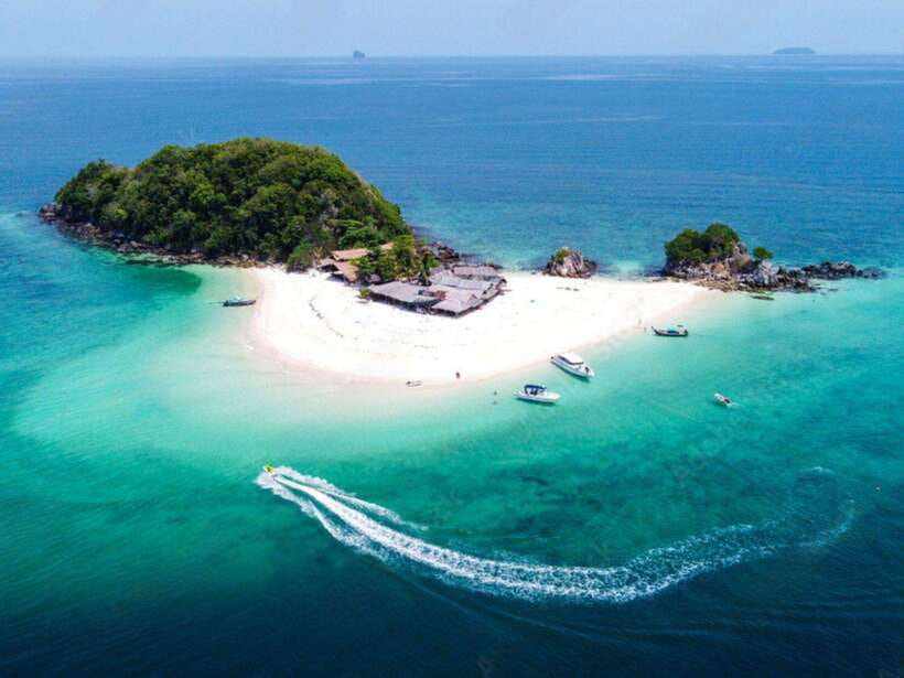 Phuket: 3 Khai Islands Snorkeling Tour - Pickup zones, van time, and why timing matters