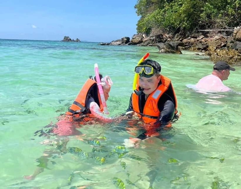 Phuket: 3 Khai Islands Speedboat Tour- Snorkeling & Relaxing - What you actually get for snorkeling and snacks