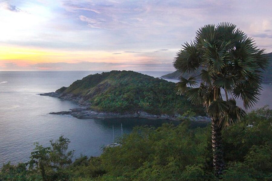 Phuket: Amazing Sunset View & Local Market Tour - Chilva Market or JJ Market: street food you can browse with a guide