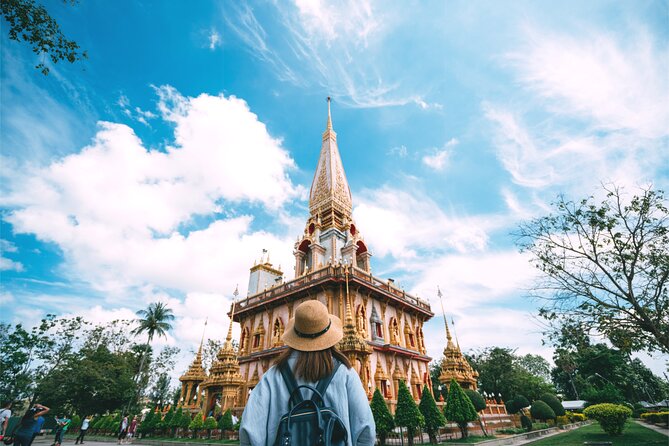 Phuket City Tour & Elephant Sanctuary – Town, Temple, Food & View - Mee Ton Poe lunch: Hokkien-style noodles and Thai favorites