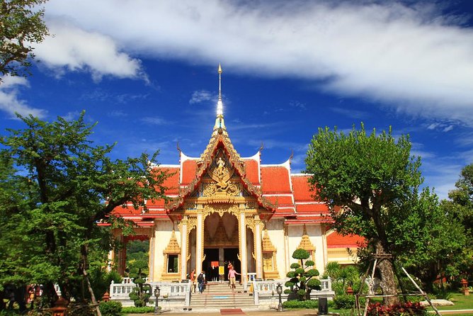 Phuket City Tour: Wat Chalong, Big Buddha and Landmark - Wat Chalong (Chaithararam): the temple stop you actually remember