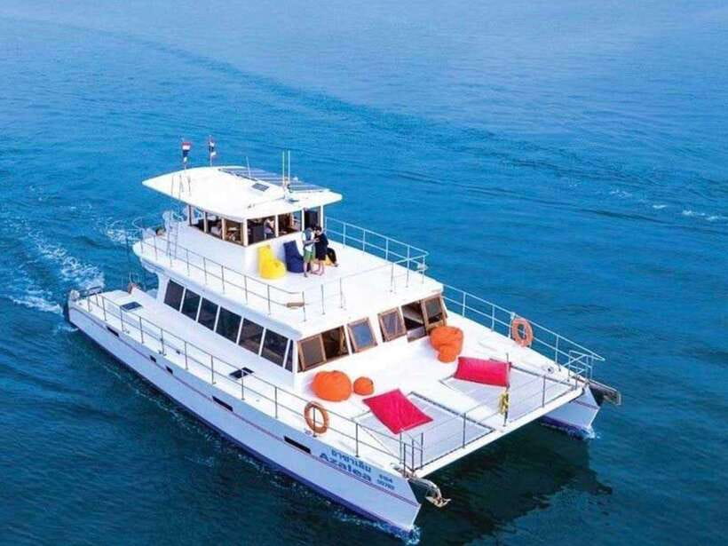 Phuket: Coral Island Snorkeling and Sunset Catamaran Cruise - Boarding the Yacht Catamaran: Comfort Over Chaos