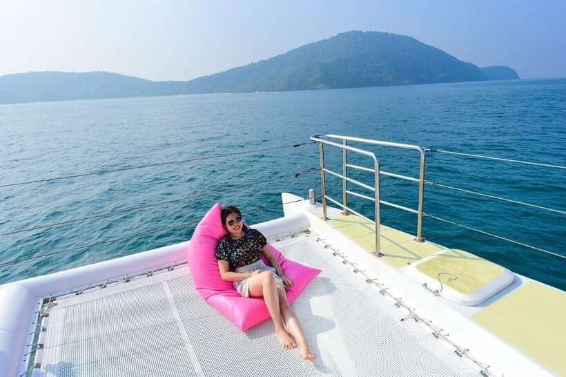 Phuket: Coral Yacht Boat Tour to Coral Island with Sunset - Logistics That Matter: English Support, Photos, and Group Flow