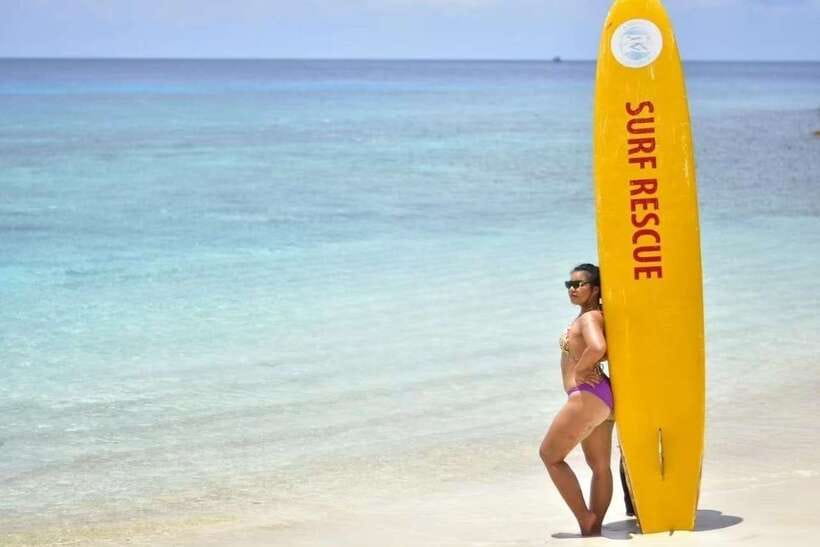 Phuket: Coral Yacht Boat Tour to Coral Island with Sunset - Maiton Island and the Dolphin Lottery: How to Set Expectations