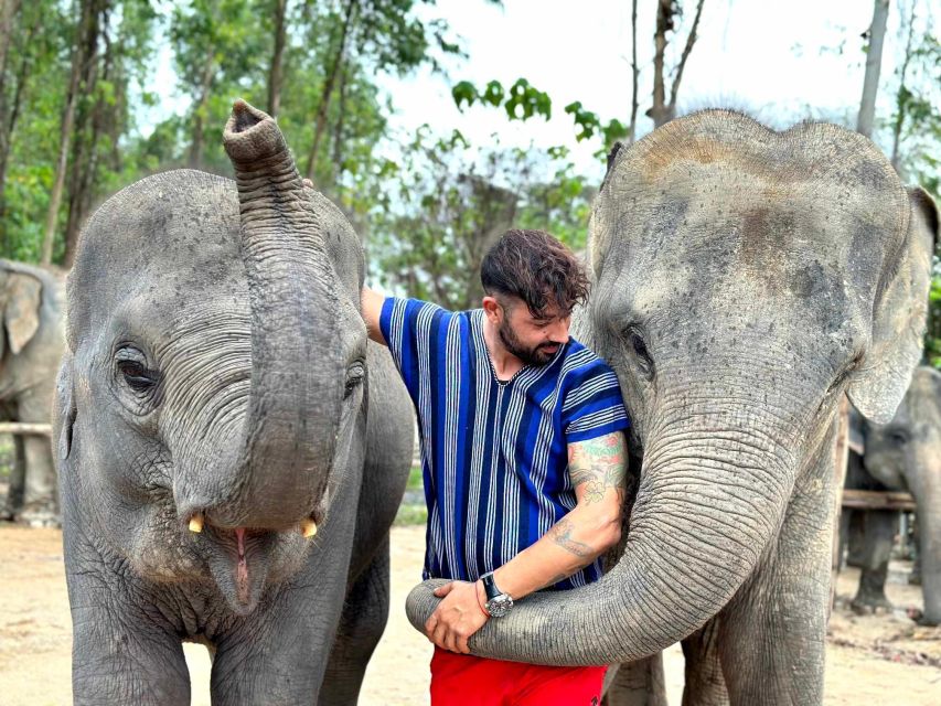 Phuket: Elephant Experience with Lunch or Dinner and Pickup - Arriving, changing into a mahout outfit, and getting your first briefing