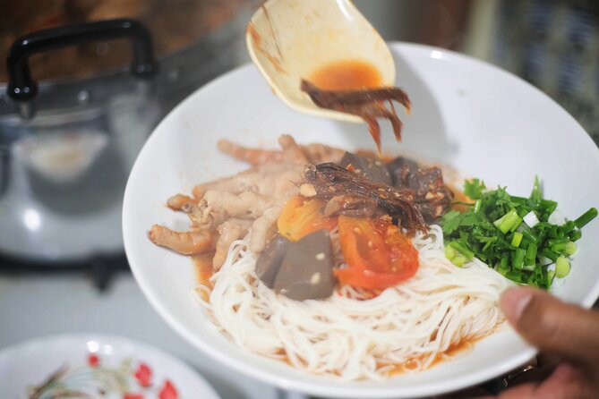 Phuket: Flavours of the South Food Tour - Khanom Chin Taste Stop, Recommended by Chef Supaksorn Ice Jongsiri