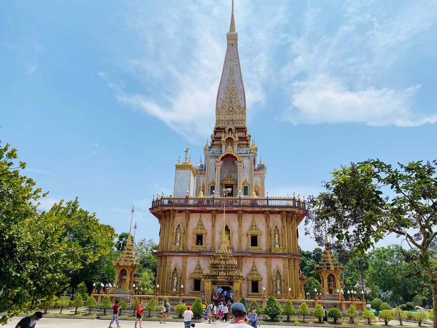 Phuket: Guided Tour of Phuket City with Hotel Transfers - Karon viewpoint: the quickest way to get your bearings