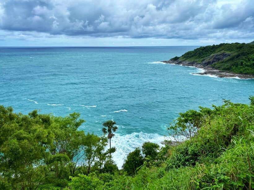 Phuket: Half-Day Viewpoint, Big Buddha and Wat Chalong Tour - Big Buddha on Nakkerd Hills: the 360-degree payoff and the details that make it special