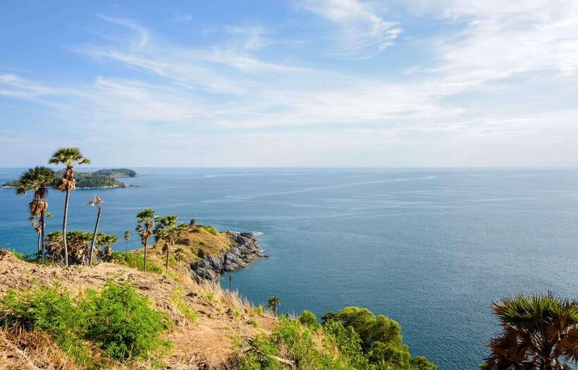 Phuket: Half-Day Viewpoint, Big Buddha and Wat Chalong Tour - Phuket Old Town walk: Sino-Portuguese architecture and classic streets