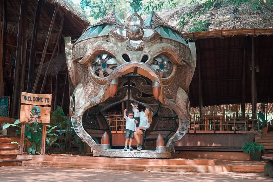 Phuket: Hanuman World Zip Line Adventure - Wanon Zone buffet: what you might eat and when