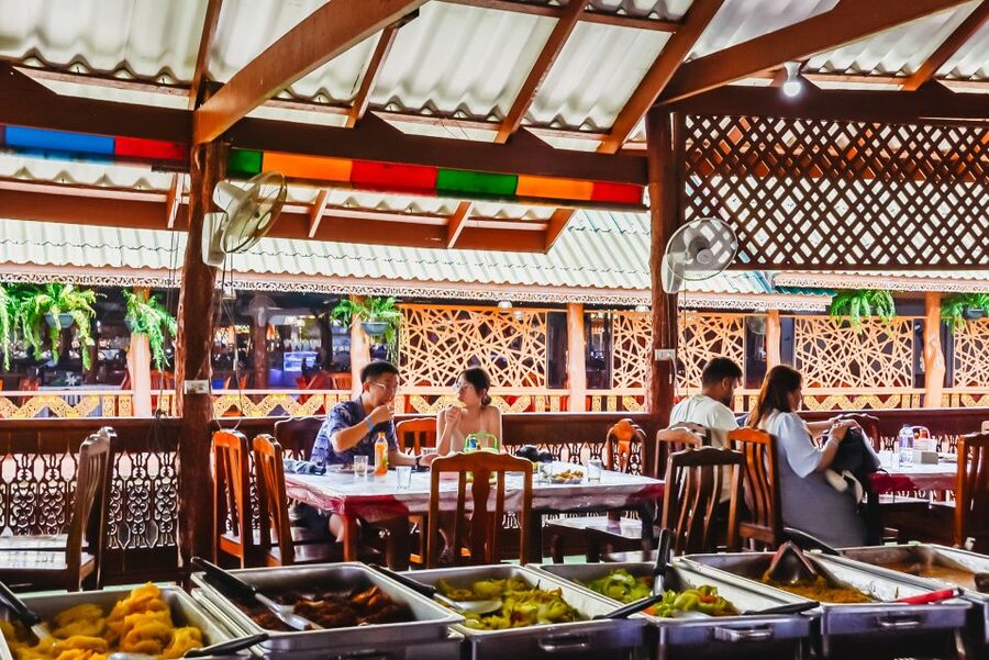 Phuket: James Bond Island Longtail Boat and Sea Canoe Tour - Sea canoeing around Talu Island: when you feel the bay for real