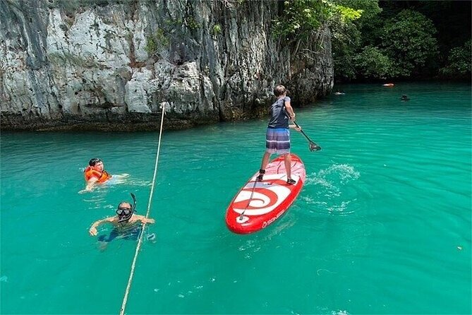 PHUKET: Phi Phi-Maya-Yao Yai-Khai Island by Speed Boat with Lunch - Getting on the boat in Phuket: pickup, pier, and briefing flow