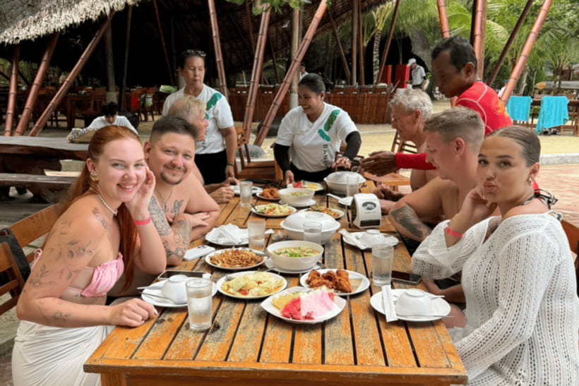 Phuket: Racha and Coral Islands Speedboat Trip with Lunch - Who This Trip Suits Best
