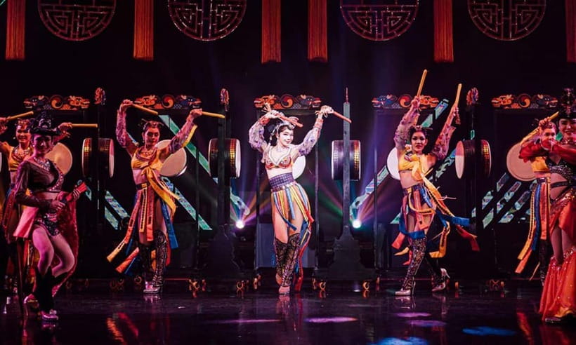 Phuket: Simon Cabaret Show Tickets Optional First 3 Rows - Key things to notice before you buy