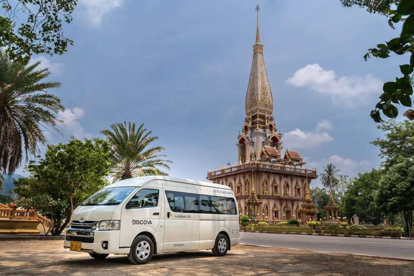 Phuket: Wat Chalong, Viewpoint, and Old Town Guided Tour - Monk Blessing at Wat Chalong (With Big Buddha Access Limited)