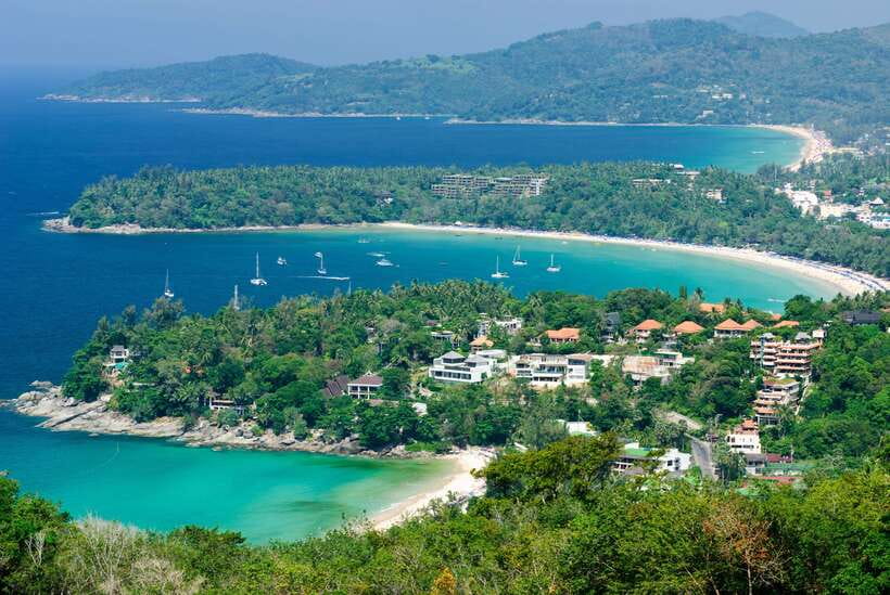 Phuket: Wat Chalong, Viewpoint, and Old Town Guided Tour - Cashew Nut Factory Stop: Short, Local, and Often Tastier Than Expected