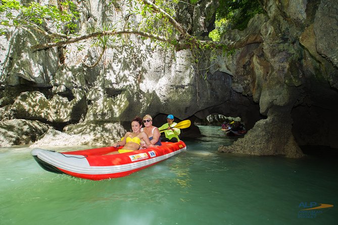 PREMIUM James Bond & Phang Nga bay & 2 Canoes - Panyee Island (Sea Gypsy Village): lunch on the water and mangrove sightseeing