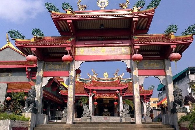 Private Exclusive Phuket Sightseeing Tour with Free Rum Cocktail - Chaithararam Temple (Wat Chalong): Pagodas, Art, and a Peaceful Pause
