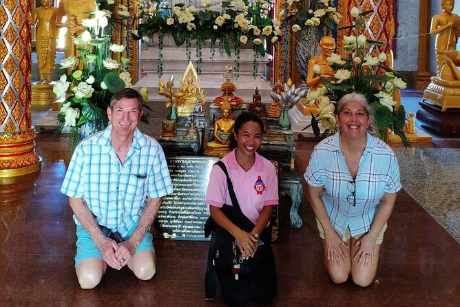 Private Morning Сeremony in Wat Chalong (Chaithararam Temple) - Siamsi fortune telling with temple practice in mind
