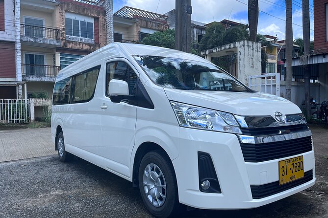 Private Phuket Airport Transfer to Hotel and Vice Versa - Airport Meeting Points: Gates, Signs, and the 10 to 15 Minute Wait