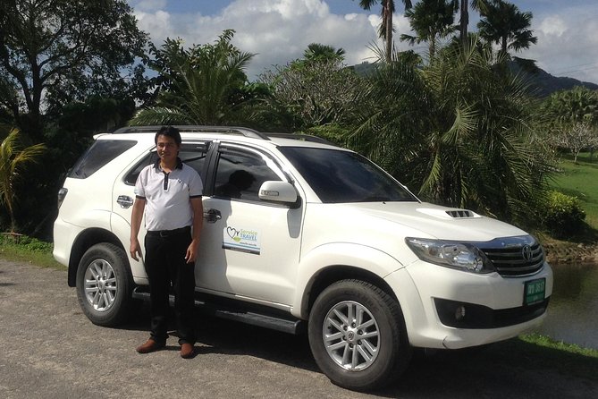 Private PHUKET Arrival Transfer - Phuket Airport to Phuket Hotels - Finding the Pickup Spot at International and Domestic Exits