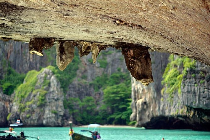 Private Tour Phi Phi Early Bird Premium Tour by Speed Boat - Before You Go: Why Sunrise Maya Bay Changes the Whole Day