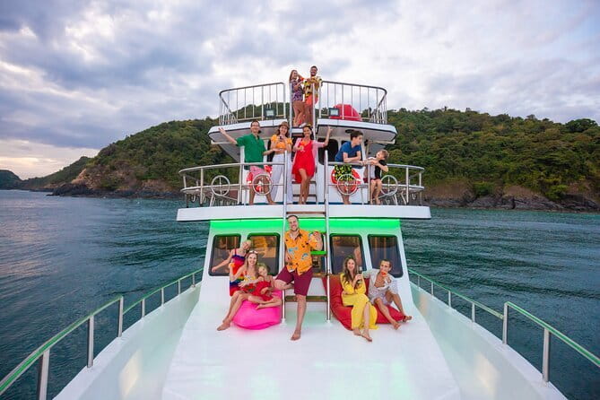 Scenic Promthep & Krating Cape Dining Experience Cruise - Special occasions: how to add a little extra