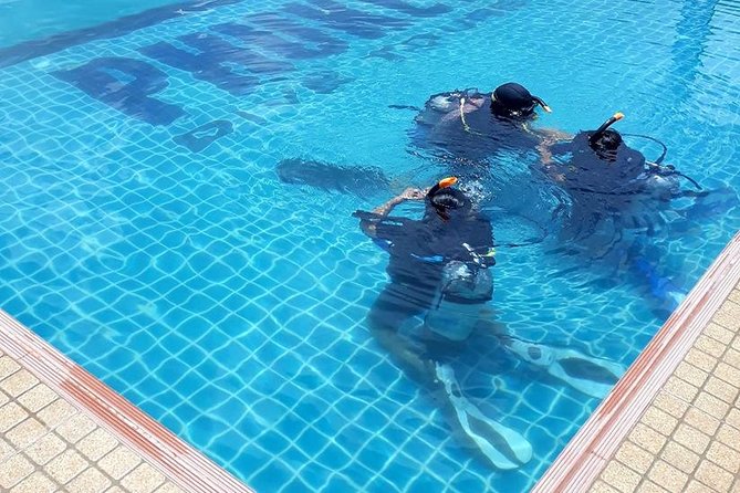 Scuba diving Pool lesson for beginners (1 hour ) - The 9:00 am plan at the Chalong scuba center