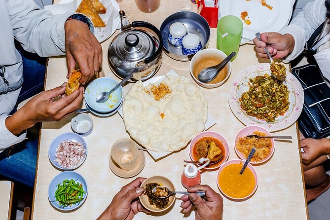 Southern Flavors Phuket Food Tour with 15+ Tastings - Vegetarian options, pescatarian needs, and allergy rules you should take seriously